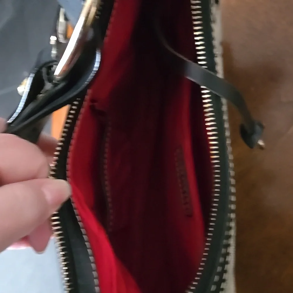 Dooney & Bourke Black and Gray Signature Bag - Picture 5 of 6